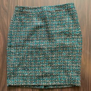 Women’s Petite LOFT skirt